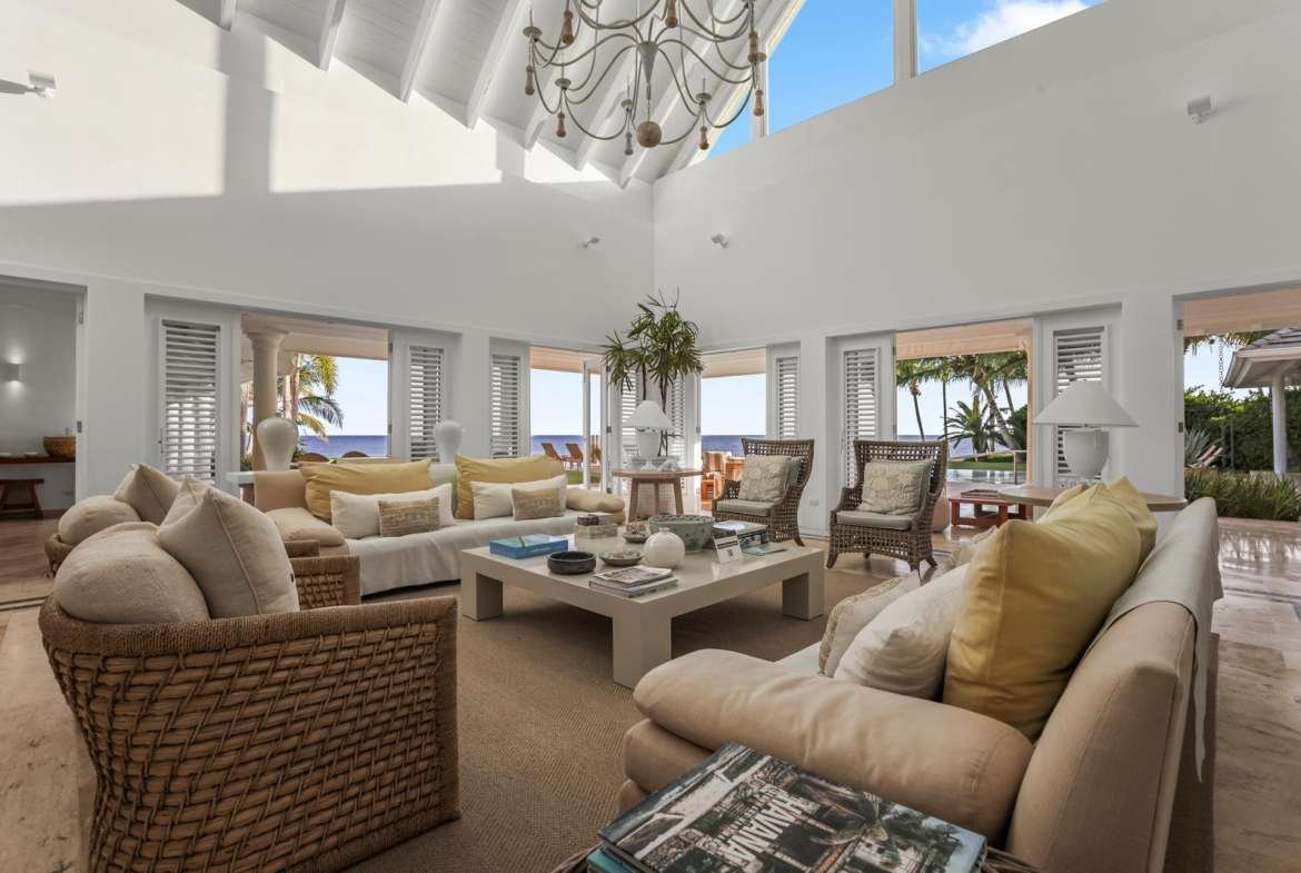 Beachfront homes Casa de Campo, Casa de Campo golf villas for sale, Buy property in Casa de Campo